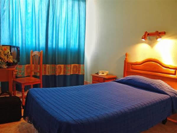 Pension Cardona Arrecife  Dış mekan fotoğraf